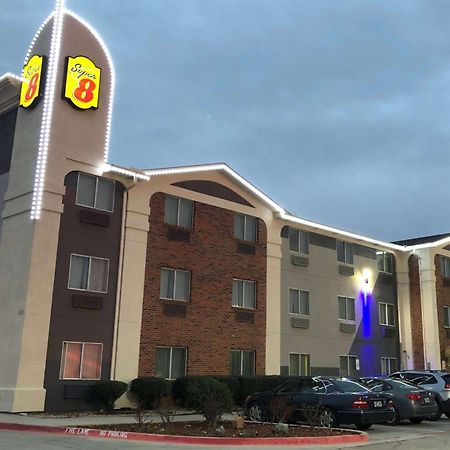 Super 8 By Wyndham Bedford Dfw Airport West Motel Екстериор снимка
